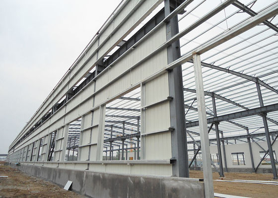 Tòa nhà khung thép thương mại công nghiệp Prefab Phòng triển lãm chống gió