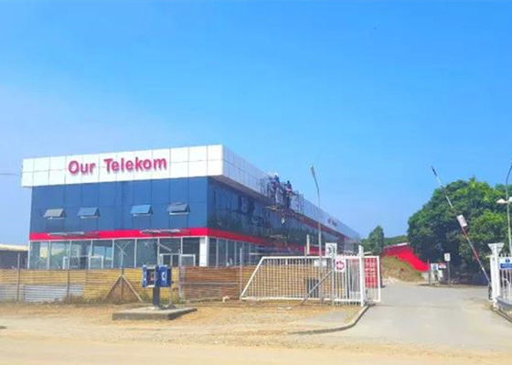 Q355 Q235 Tòa nhà văn phòng khung thép Xây dựng tiền chế