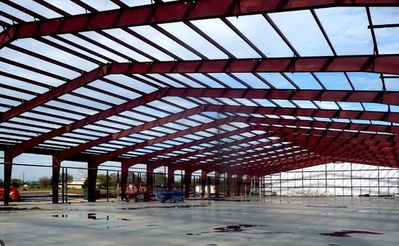 Cấu trúc cổng Cấu trúc thép Hội thảo cho nhà máy chế biến với cửa cuộn lên / cửa trượt