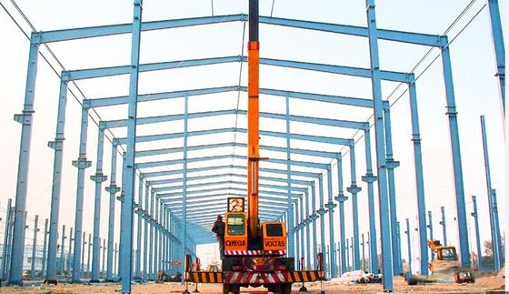 Sản xuất thép thép kết cấu thép đúc nóng / hàn H-Section nhà máy công nghiệp