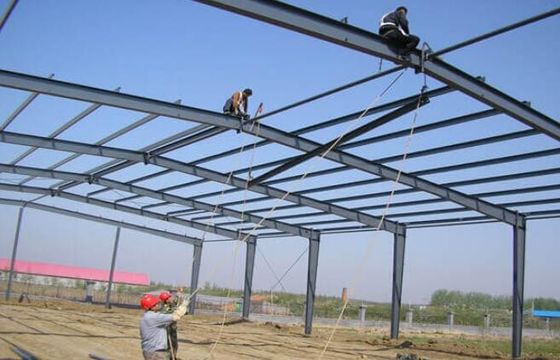 Tòa nhà kim loại Khung khung thép Kho chứa cấu trúc thép hiệu suất cao Tòa nhà