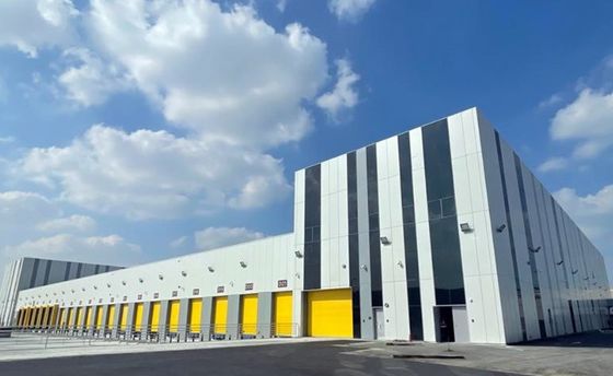 Máy garage hạng nhẹ Hot Rolling / Welded H Section Steel Structure Workshop