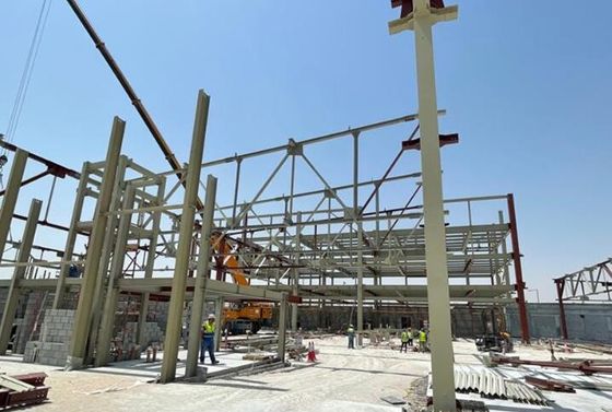 Máy garage hạng nhẹ Hot Rolling / Welded H Section Steel Structure Workshop