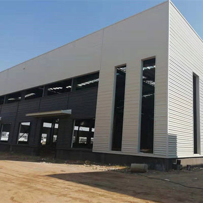 Hội thảo cấu trúc thép tùy chỉnh với xử lý bề mặt và vật liệu nhựa