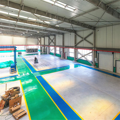 Portal Frame Steel Structure Workshop với cửa cuộn lên